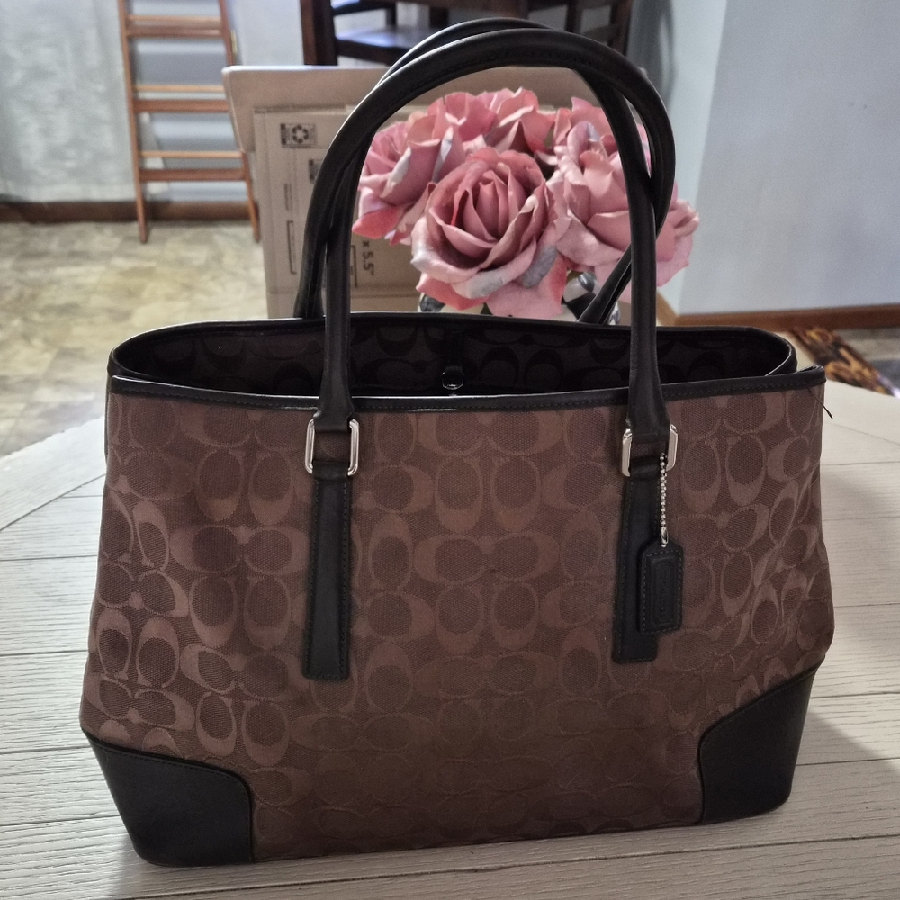 Coach Elegant Brown and Black Women's Tote Bag With Scarf